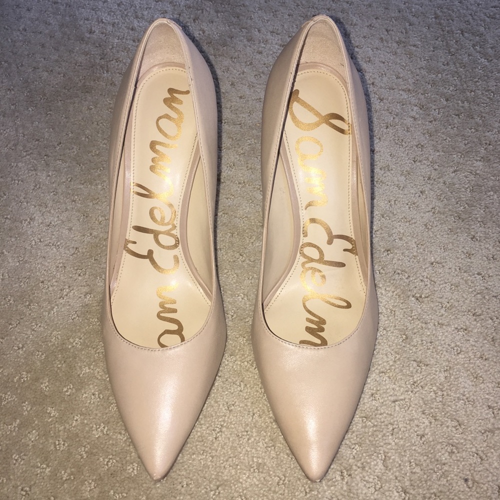 Sam Edelman new nude pumps